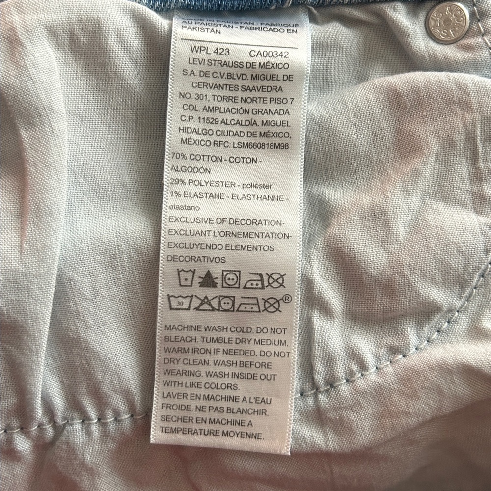 NWT Levi Strauss Signature Women’s Mid-Rise Skinny Jeans Size 10 Medium W30 L30 - Picture 11 of 11